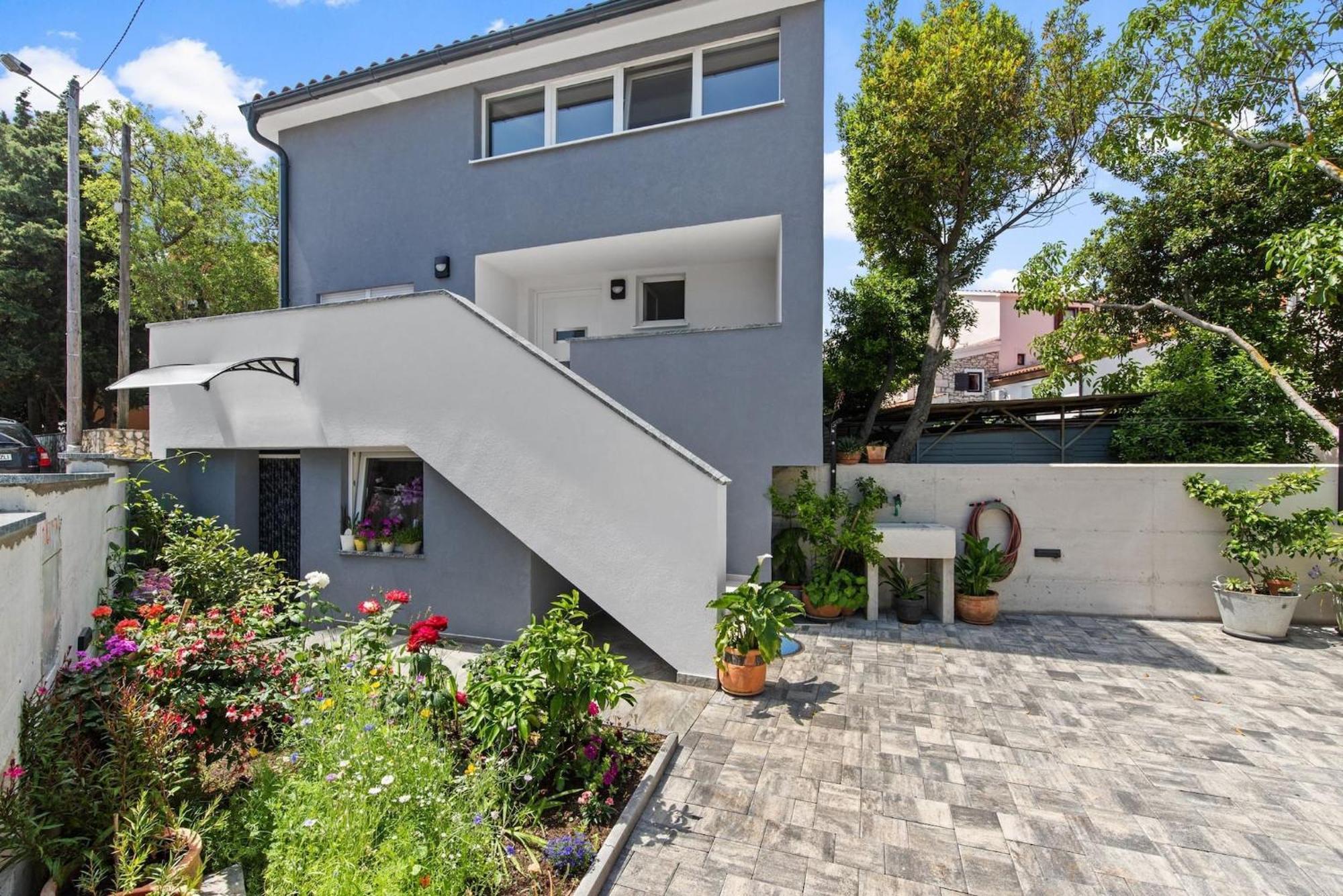 Holiday Home Sea Premantura Exterior photo